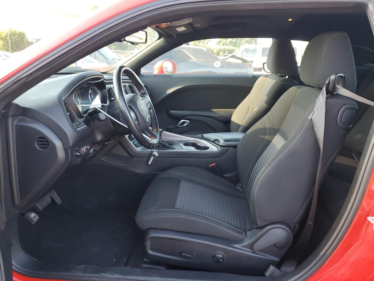 2022 Dodge Challenger Sxt VIN: 2C3CDZAG5NH261102 Lot: 64872004