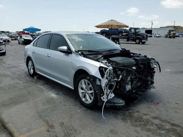 2018 Volkswagen Passat S VIN: 1VWAA7A38JC018066 Lot: 65496144