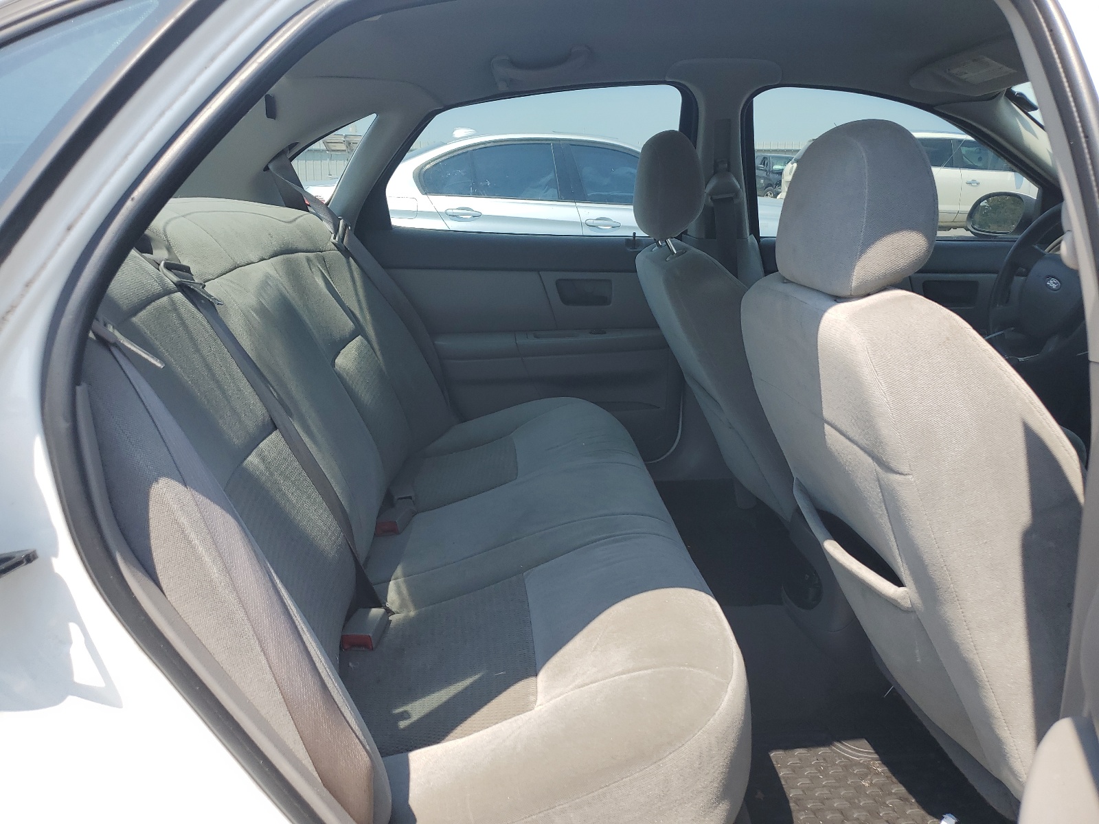 1FAFP53U24A114203 2004 Ford Taurus Se