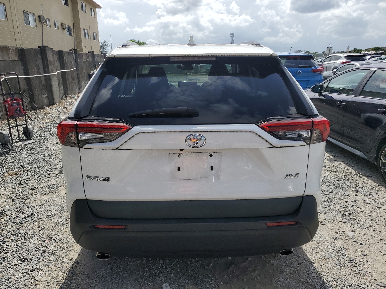 2T3W1RFV7MC151676 2021 Toyota Rav4 Xle