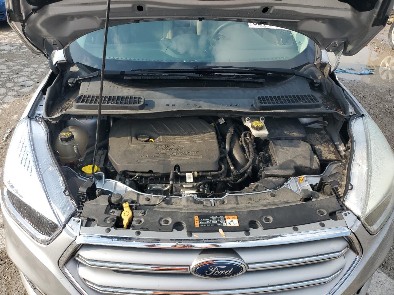 1FMCU9GD1HUC04353 2017 Ford Escape Se