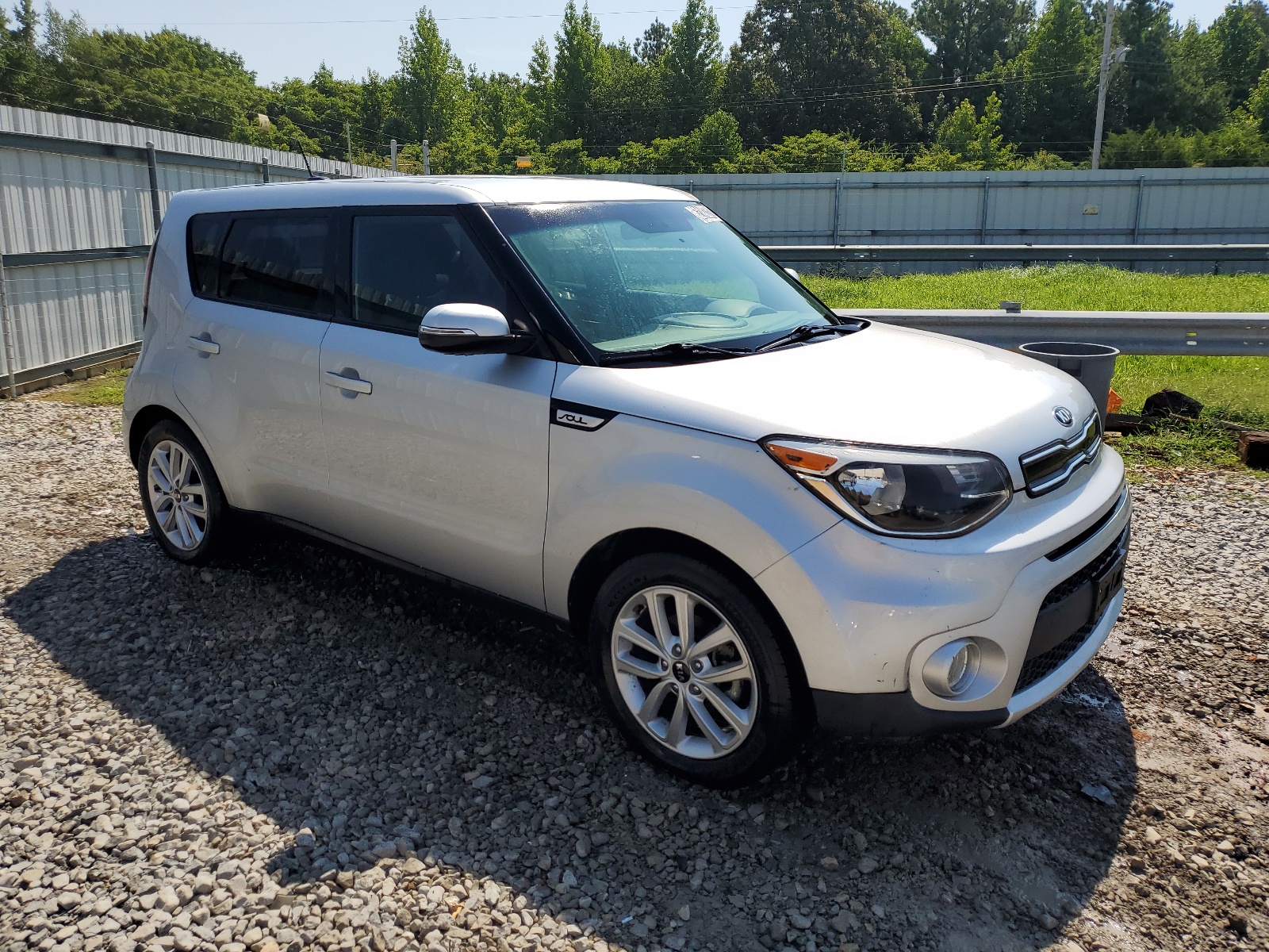 KNDJP3A52H7411737 2017 Kia Soul +