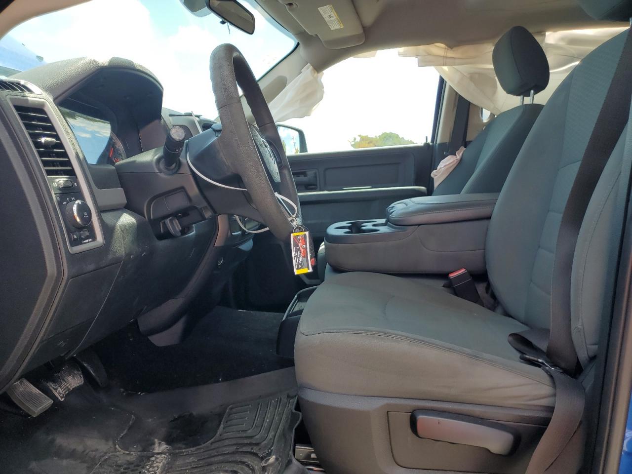 2018 Ram 1500 St VIN: 1C6RR6KGXJS292795 Lot: 63608874