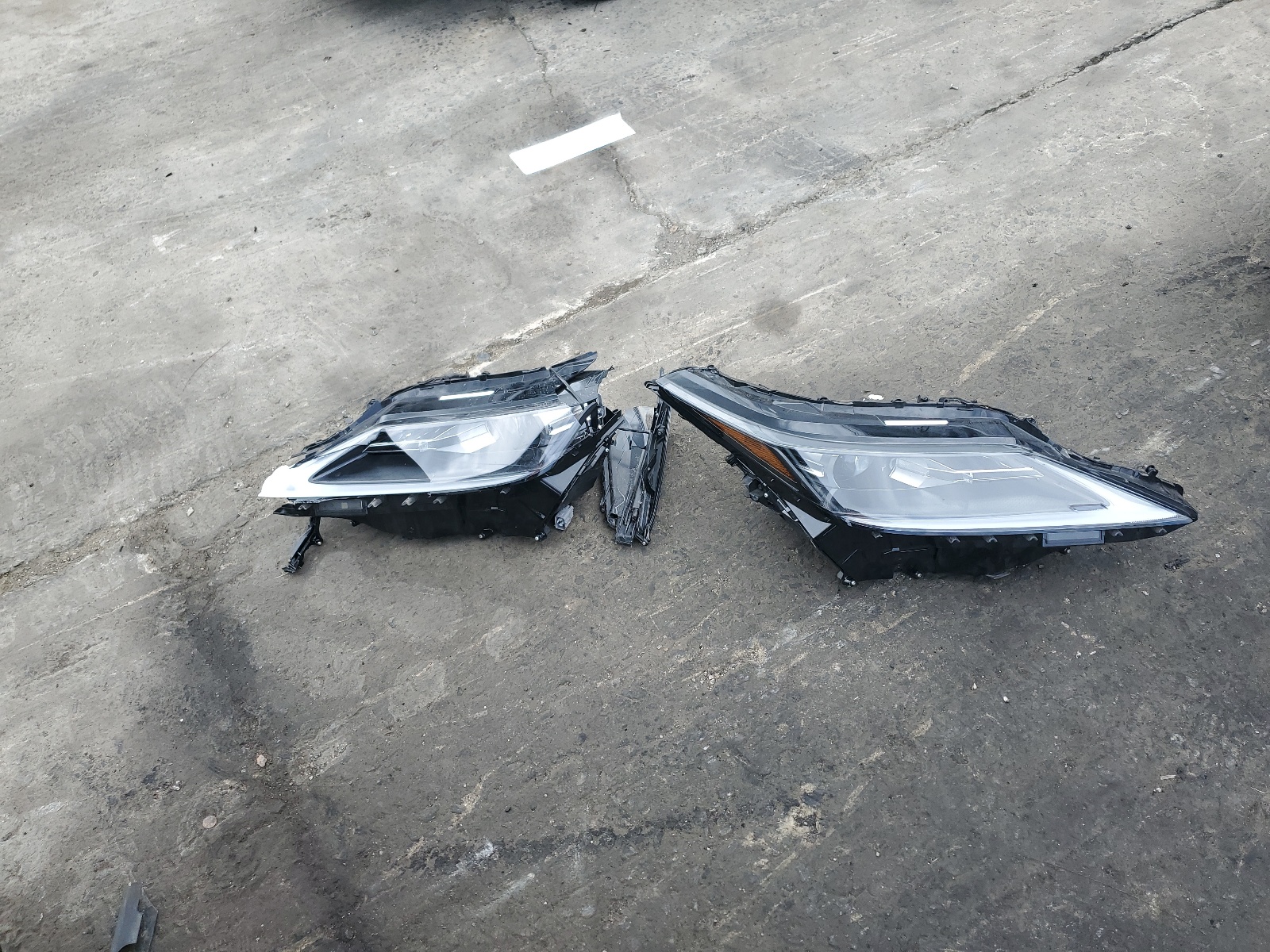 2T2HZMDA4LC247949 2020 Lexus Rx 350