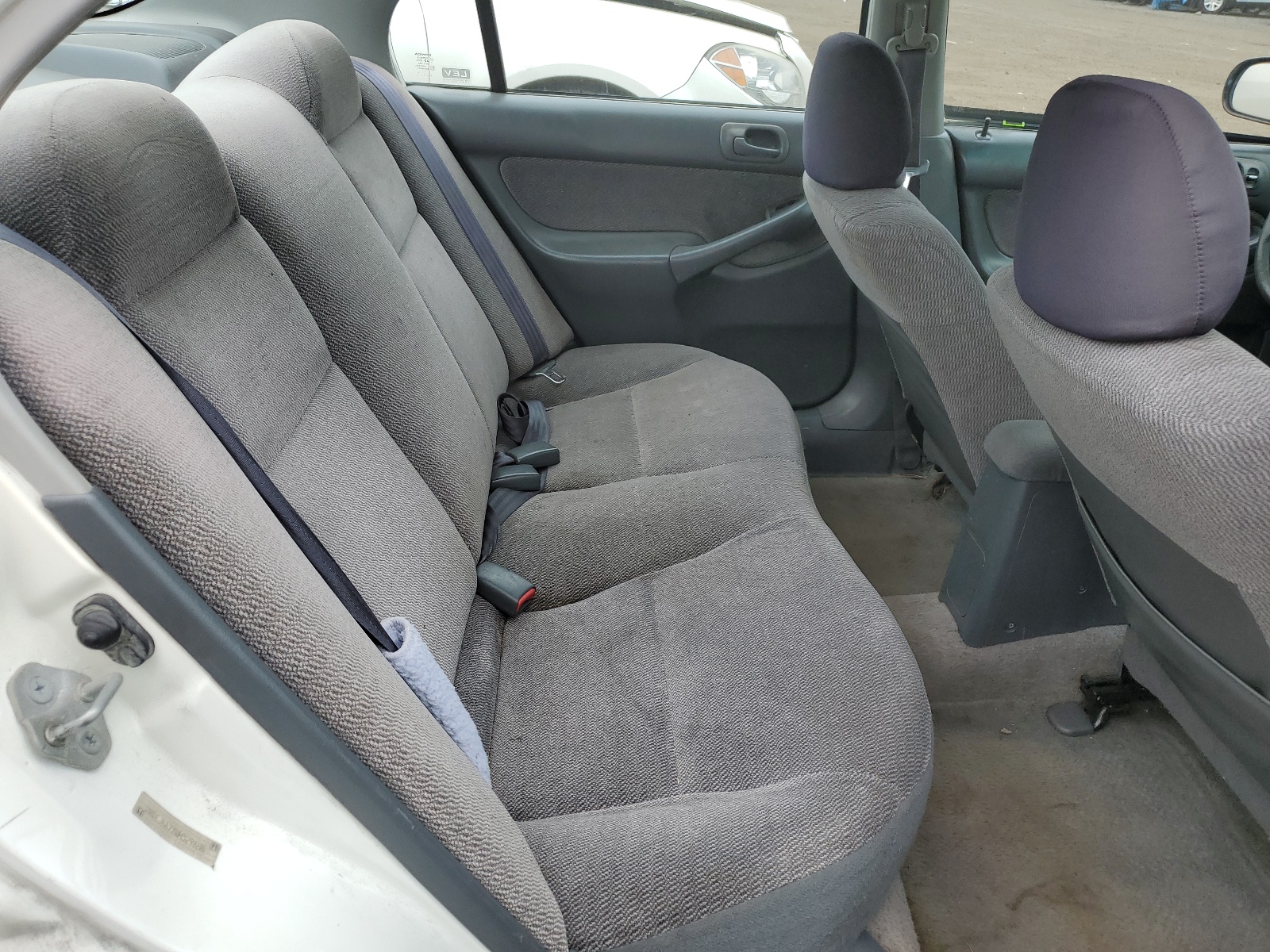 2HGEJ6677WH529686 1998 Honda Civic Lx