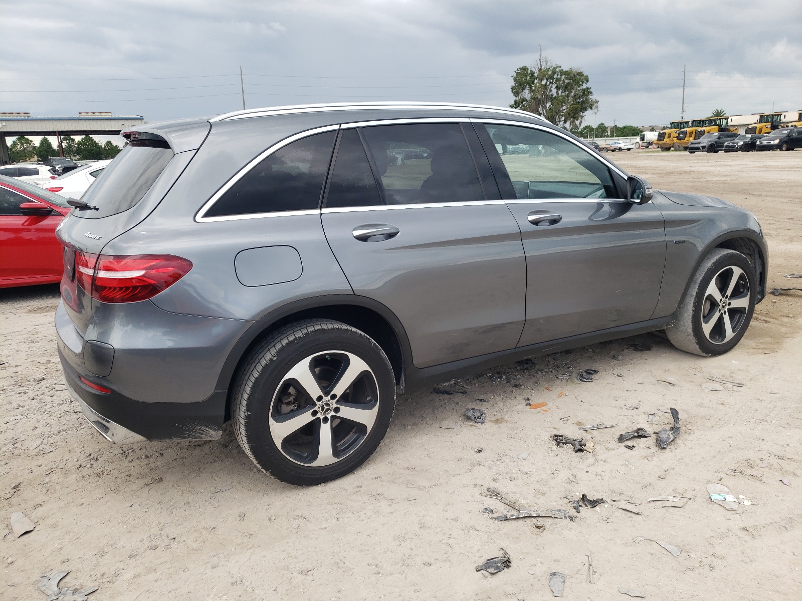 2019 Mercedes-Benz Glc 350E vin: WDC0G5EB5KF573859