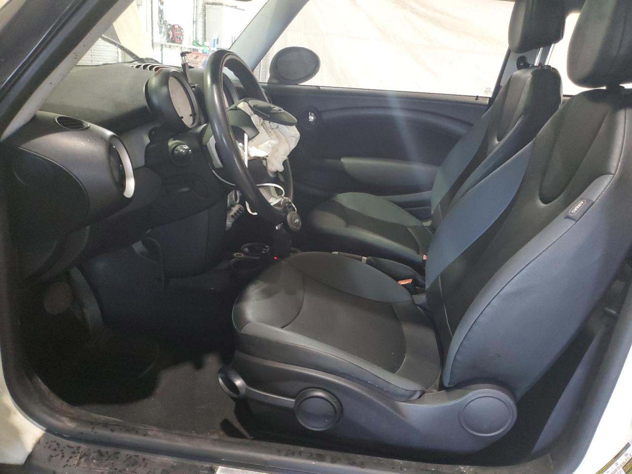 2009 Mini Cooper VIN: WMWMF33529TT68312 Lot: 64485334