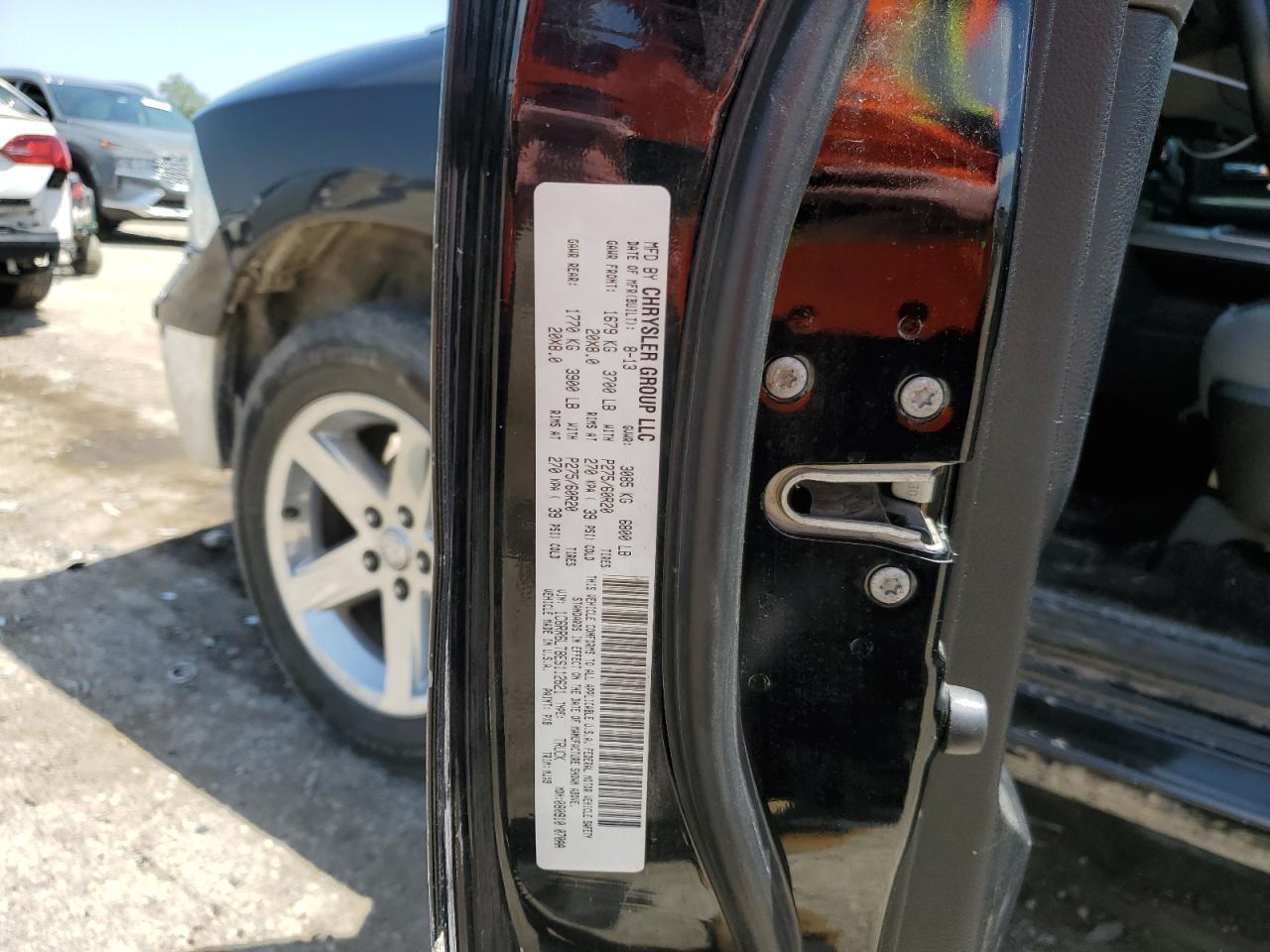 2014 RAM 1500 - Image 12