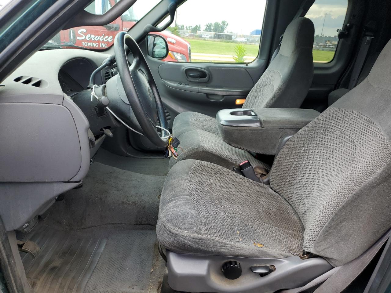 2000 Ford F150 VIN: 1FTRX17W8YNA16867 Lot: 61685054