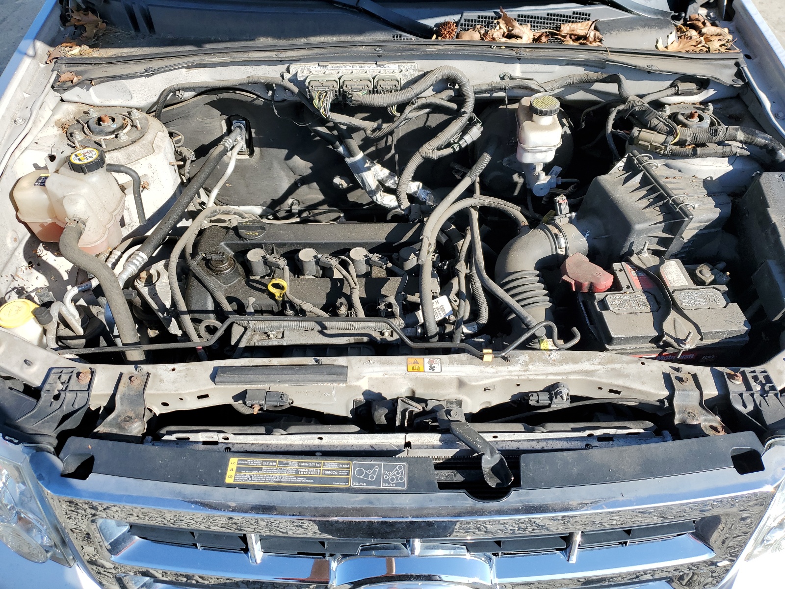 1FMCU9E77BKC58725 2011 Ford Escape Limited