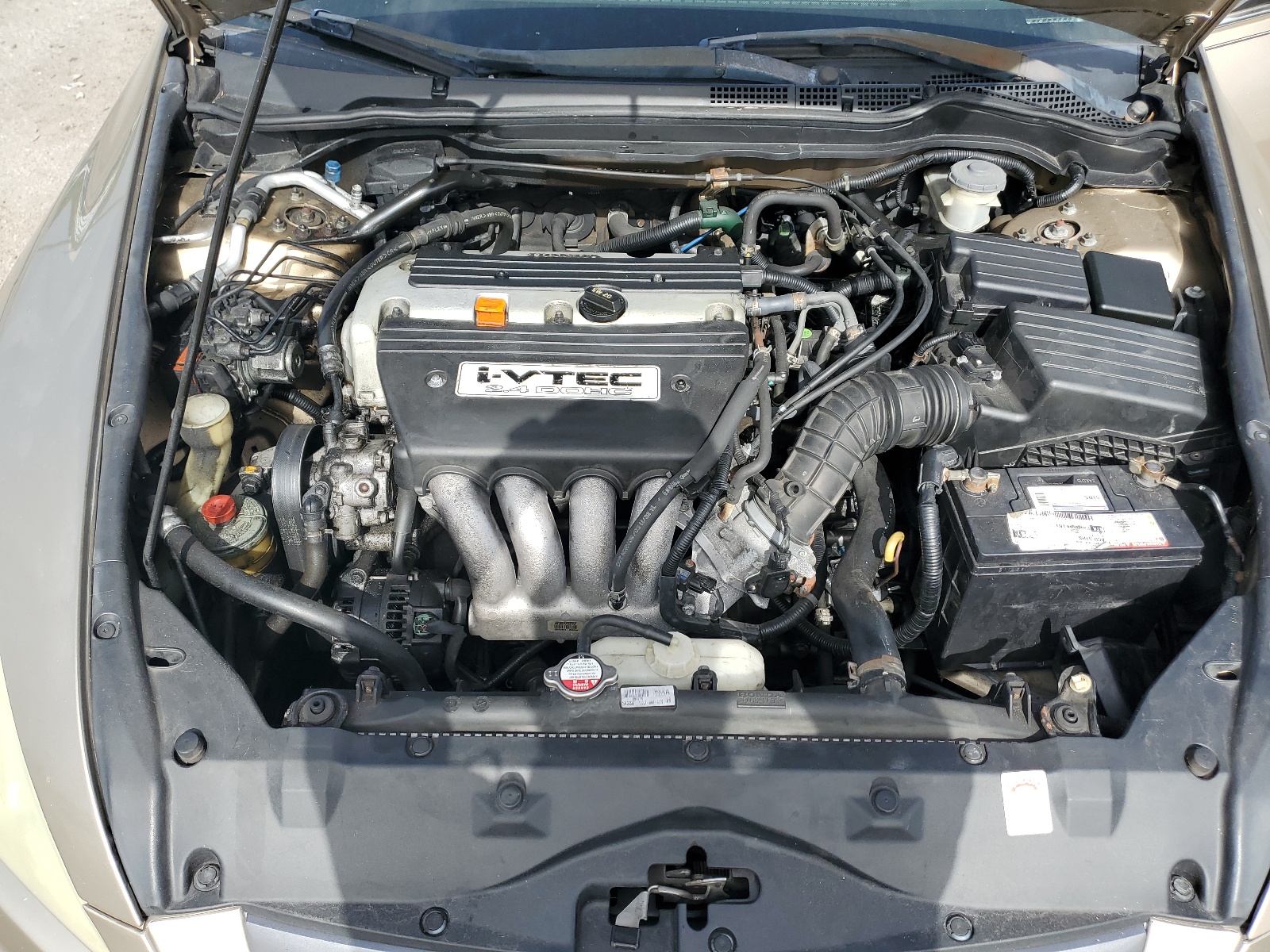 1HGCM56324A055356 2004 Honda Accord Lx