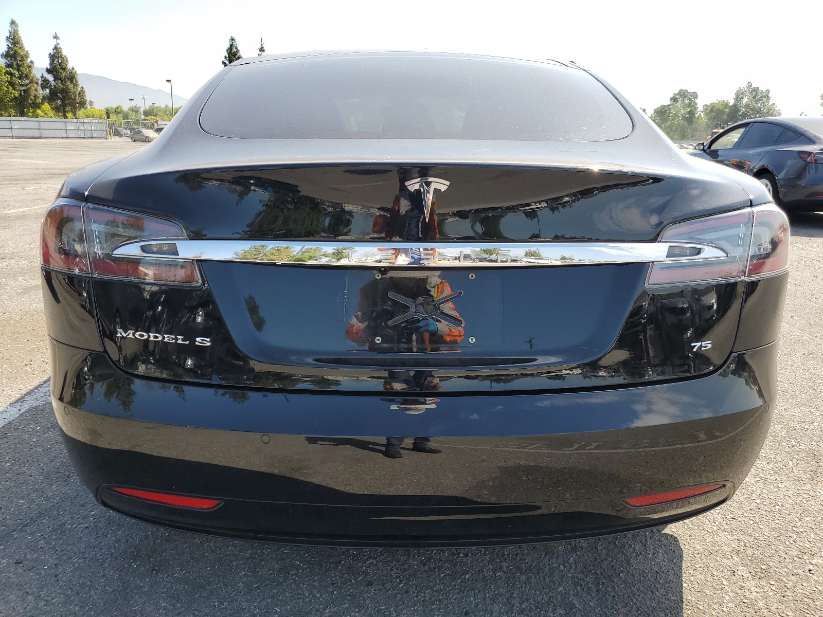 5YJSA1E12GF158879 2016 Tesla Model S