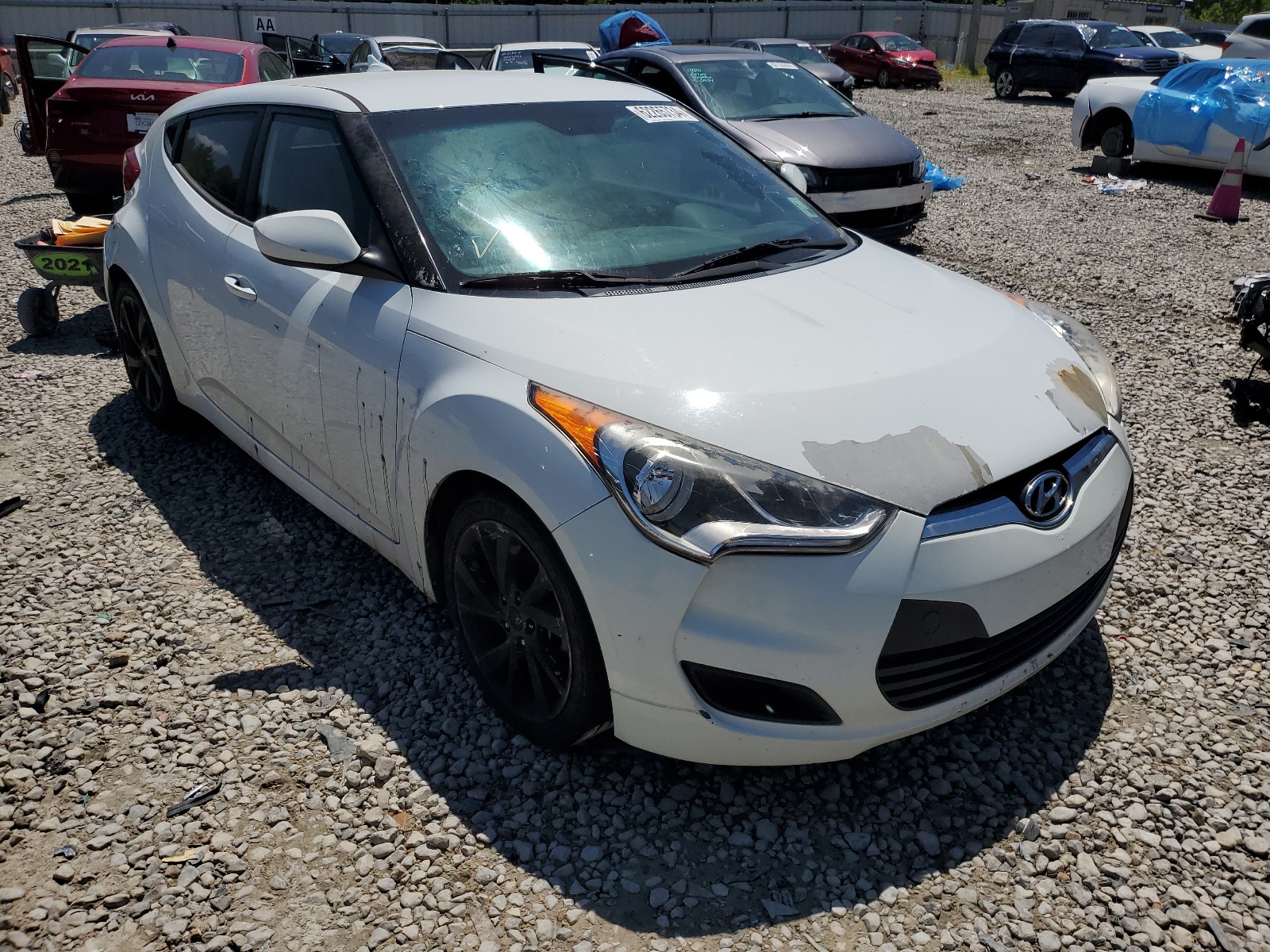 2016 Hyundai Veloster vin: KMHTC6AD4GU277760