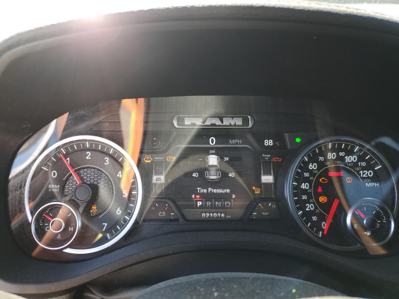 2022 Ram 1500 Laramie VIN: 1C6SRFJT1NN375634 Lot: 65077194