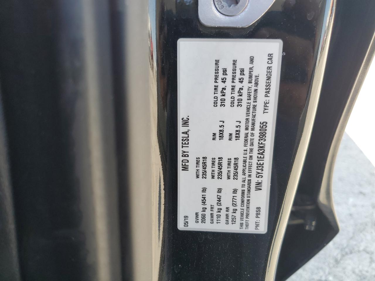 2019 Tesla Model 3 VIN: 5YJ3E1EA3KF398055 Lot: 64704814