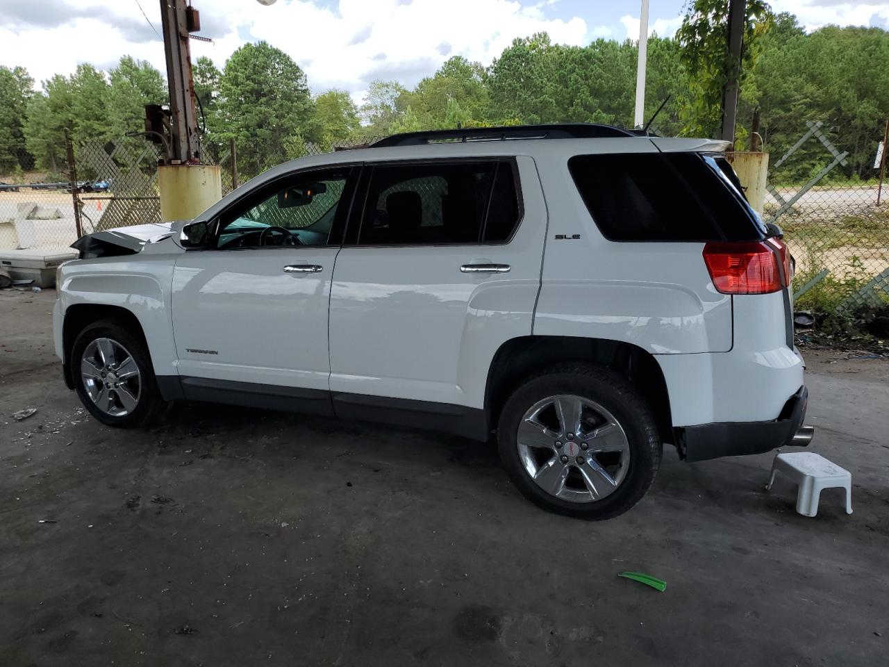 2GKFLRE34F6394910 2015 GMC Terrain Sle