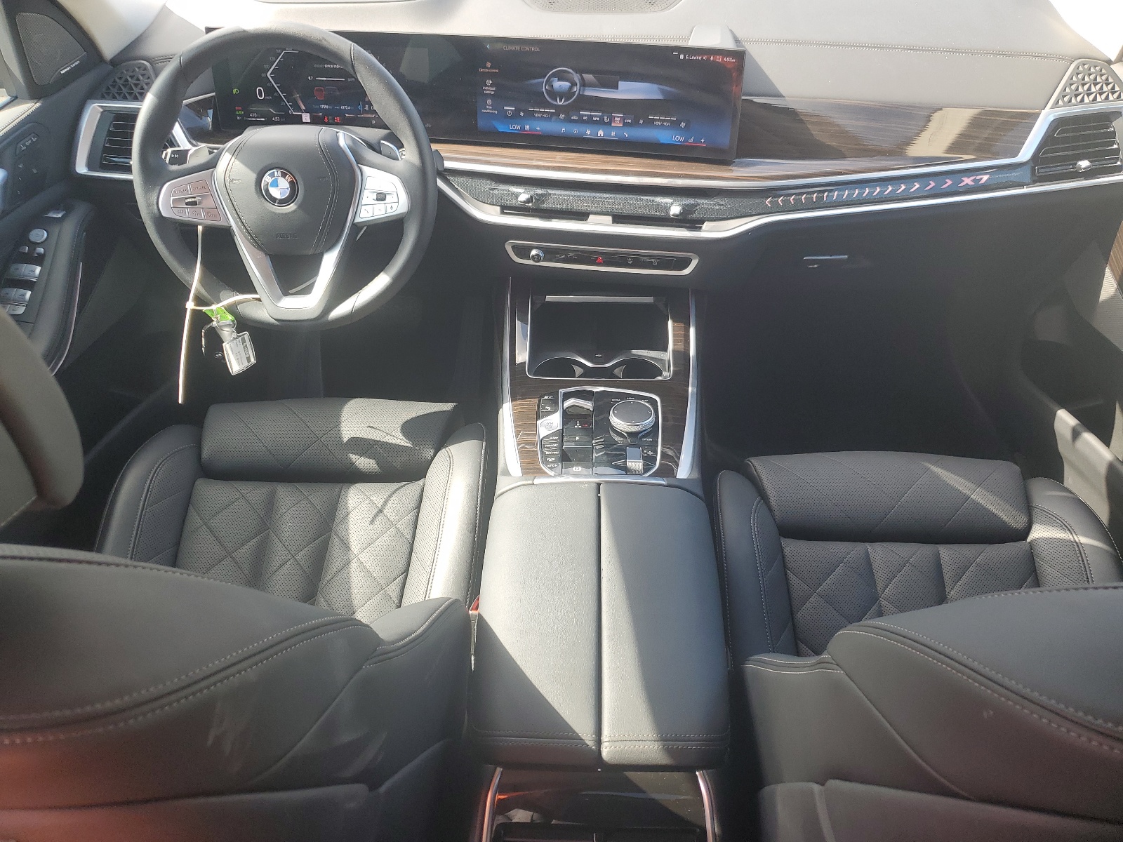 2024 BMW X7 xDrive40I vin: 5UX23EM03R9T69191