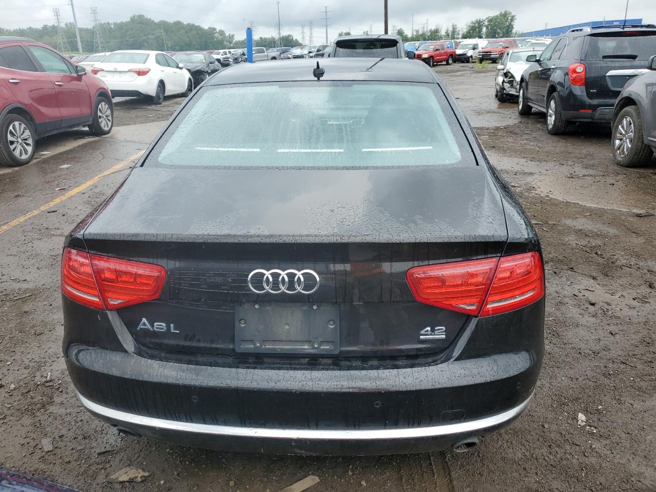 2011 Audi A8 L Quattro VIN: WAURVAFD5BN021163 Lot: 62922404