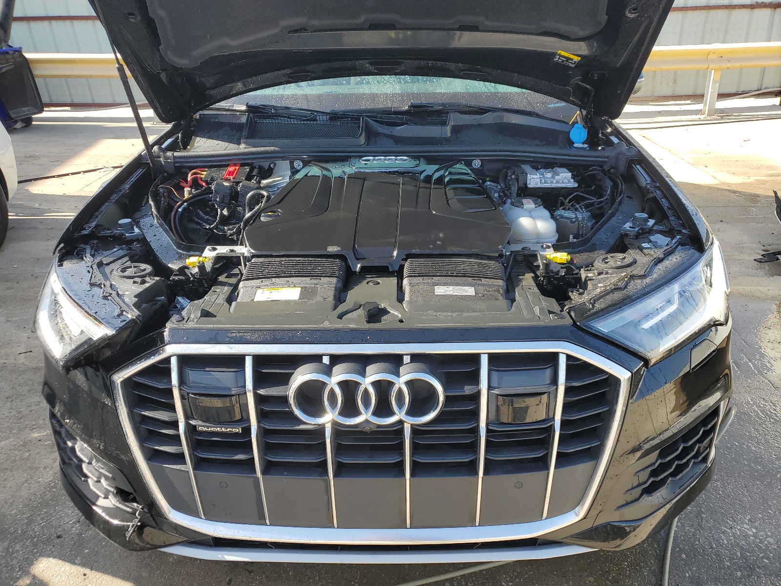 WA1LJBF7XND005419 2022 Audi Q7 Premium Plus