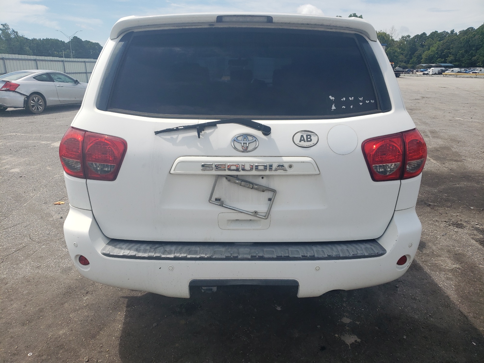 5TDZY64A68S001202 2008 Toyota Sequoia Sr5