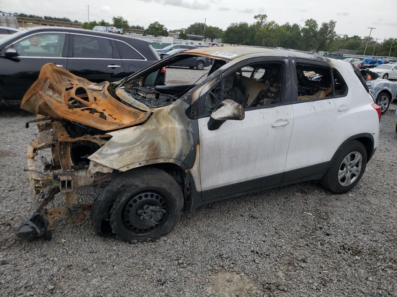 2018 Chevrolet Trax Ls VIN: 3GNCJKSB5JL348585 Lot: 62126104