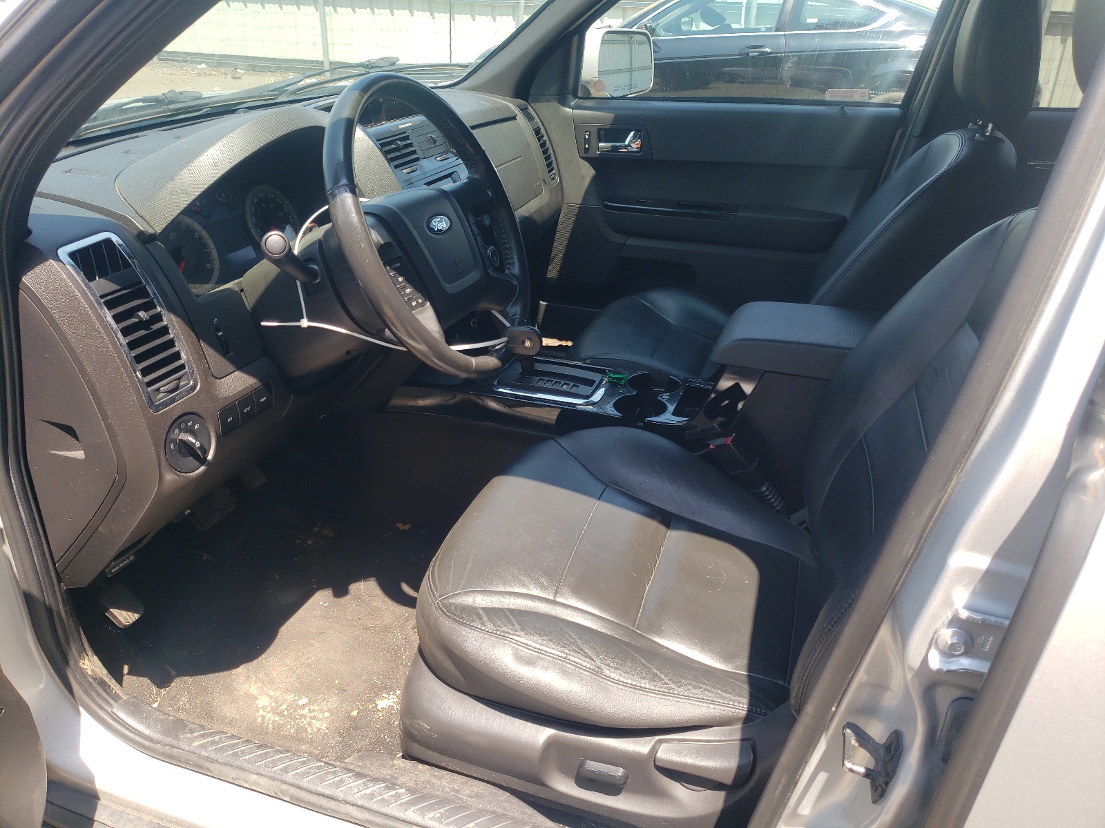 1FMCU94118KE08060 2008 Ford Escape Limited