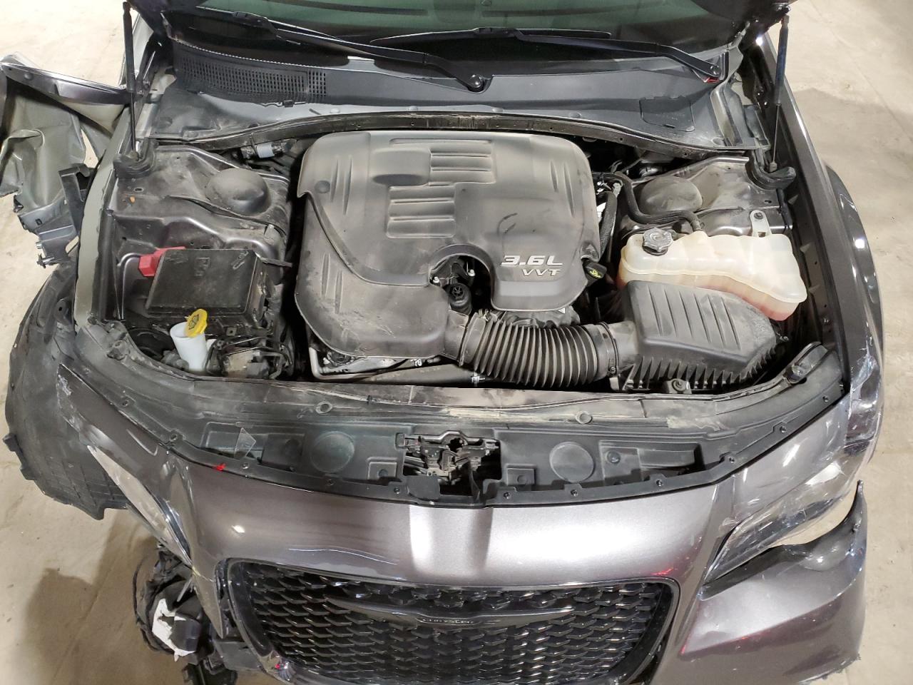 2020 Chrysler 300 Touring VIN: 2C3CCAAG1LH201075 Lot: 64494224