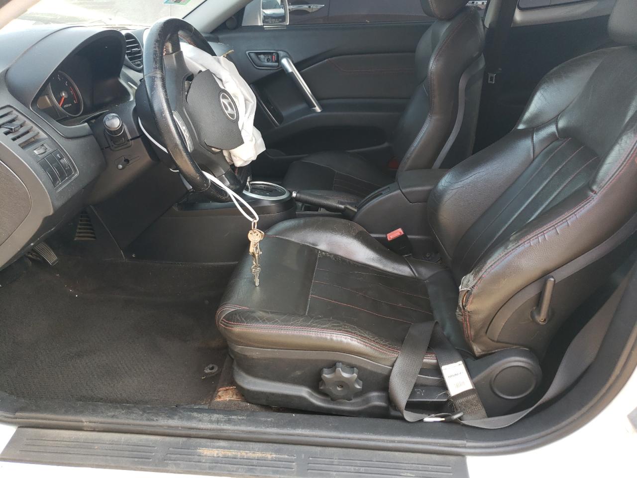 2005 Hyundai Tiburon Gt VIN: KMHHN65FX5U158765 Lot: 64205214