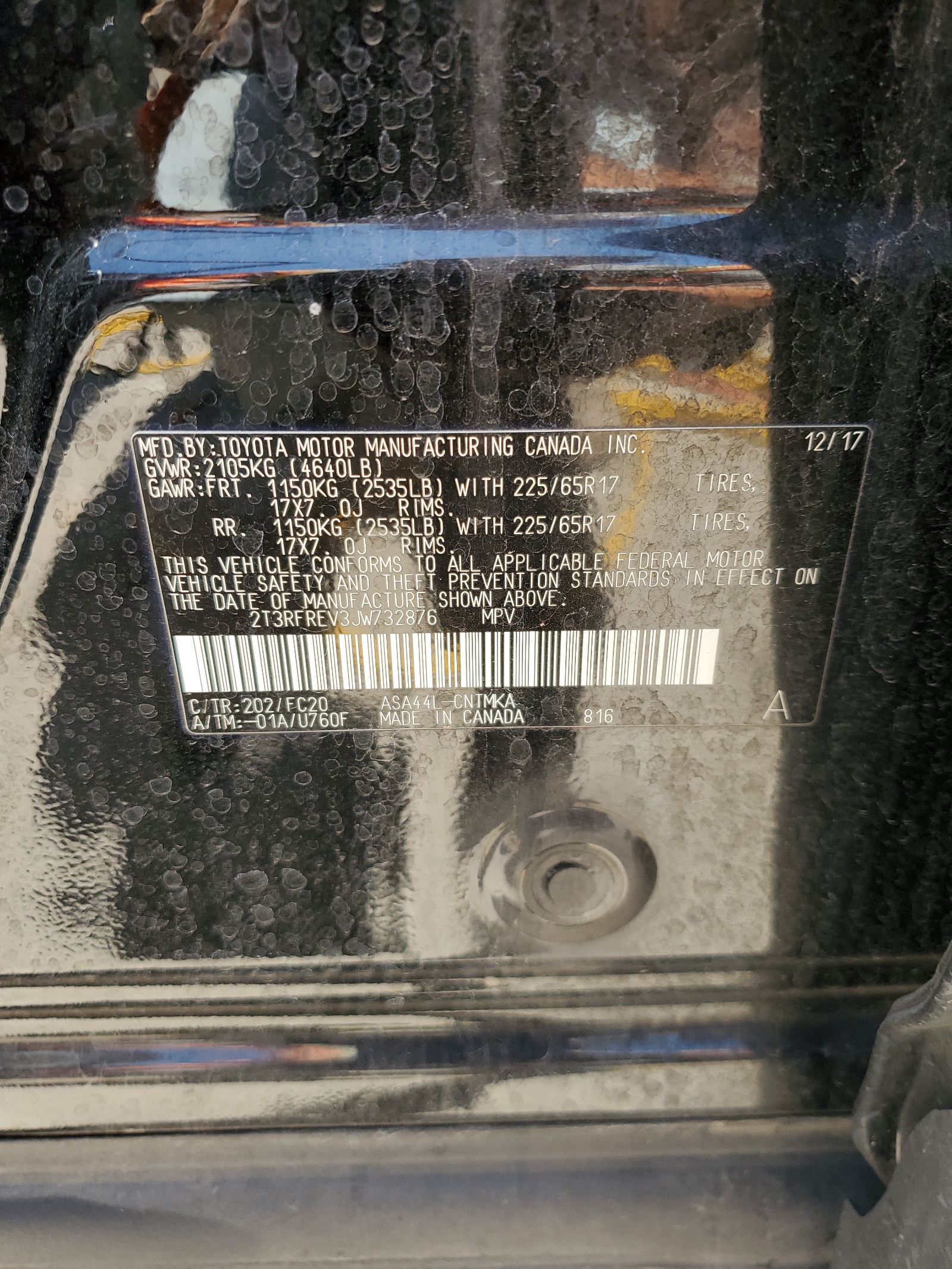 2T3RFREV3JW732876 2018 Toyota Rav4 Adventure