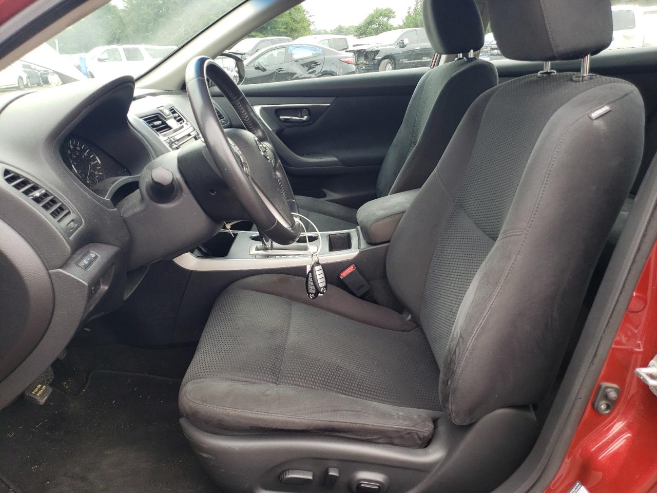 2015 Nissan Altima - Image 7