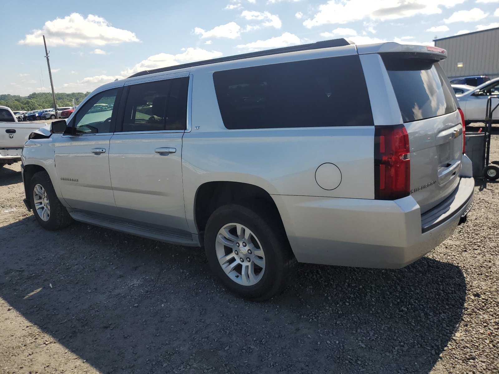 1GNSKJKC7FR615706 2015 Chevrolet Suburban K1500 Lt