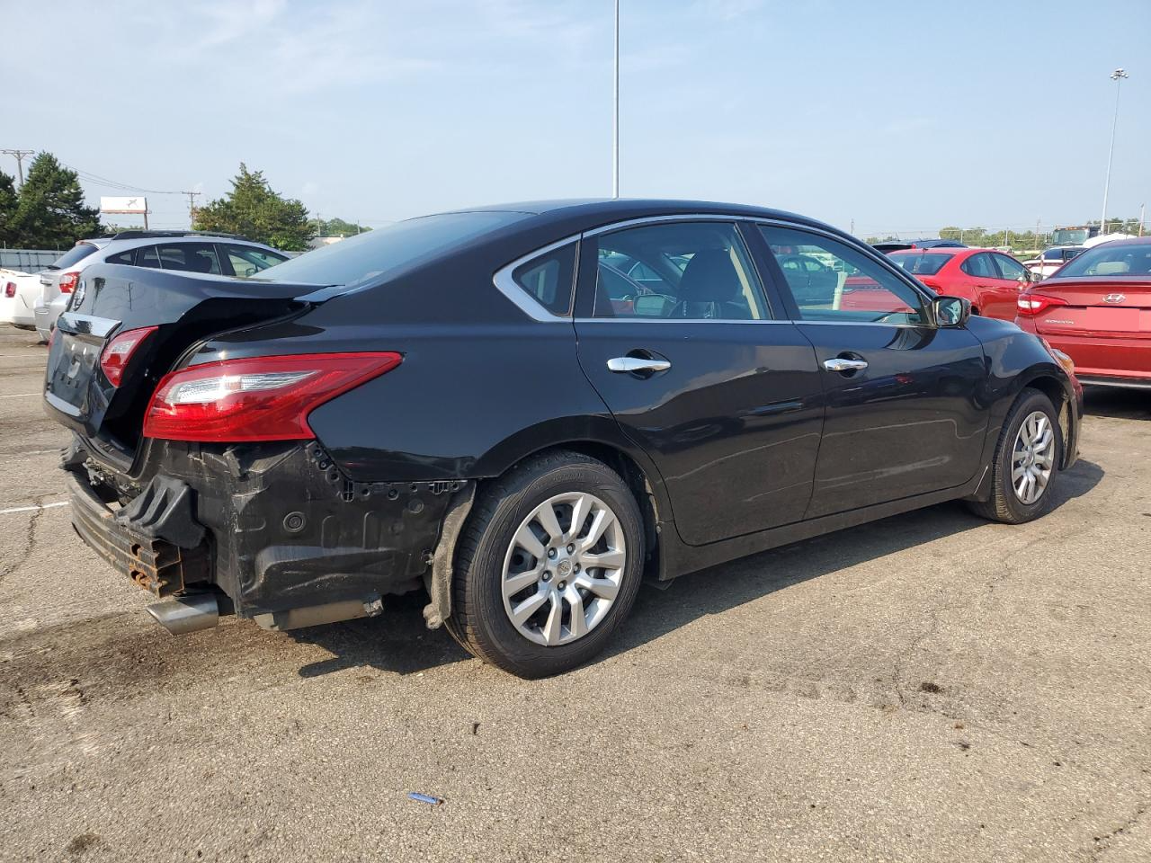 2018 Nissan Altima 2.5 vin: 1N4AL3AP6JC477739