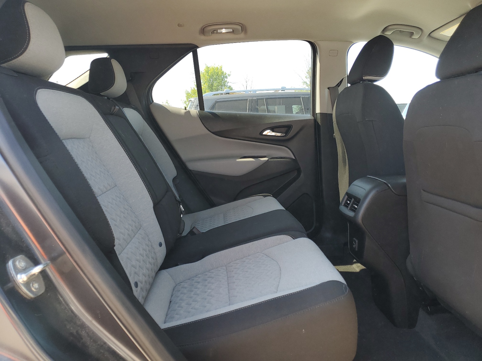 2GNAXTEVXN6128757 2022 Chevrolet Equinox Lt