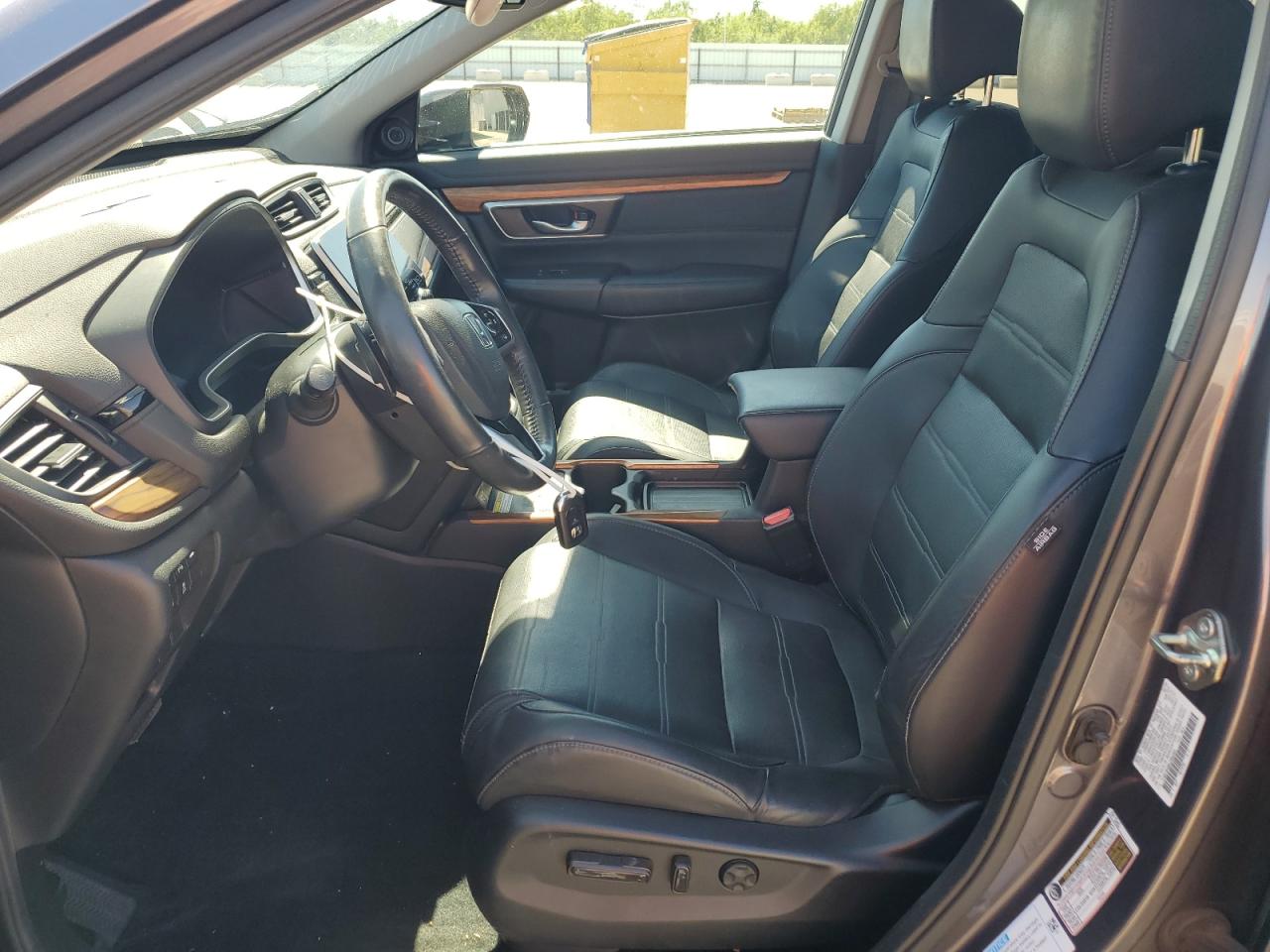 2020 Honda Cr-V Touring VIN: 7FART6H96LE002463 Lot: 61747294