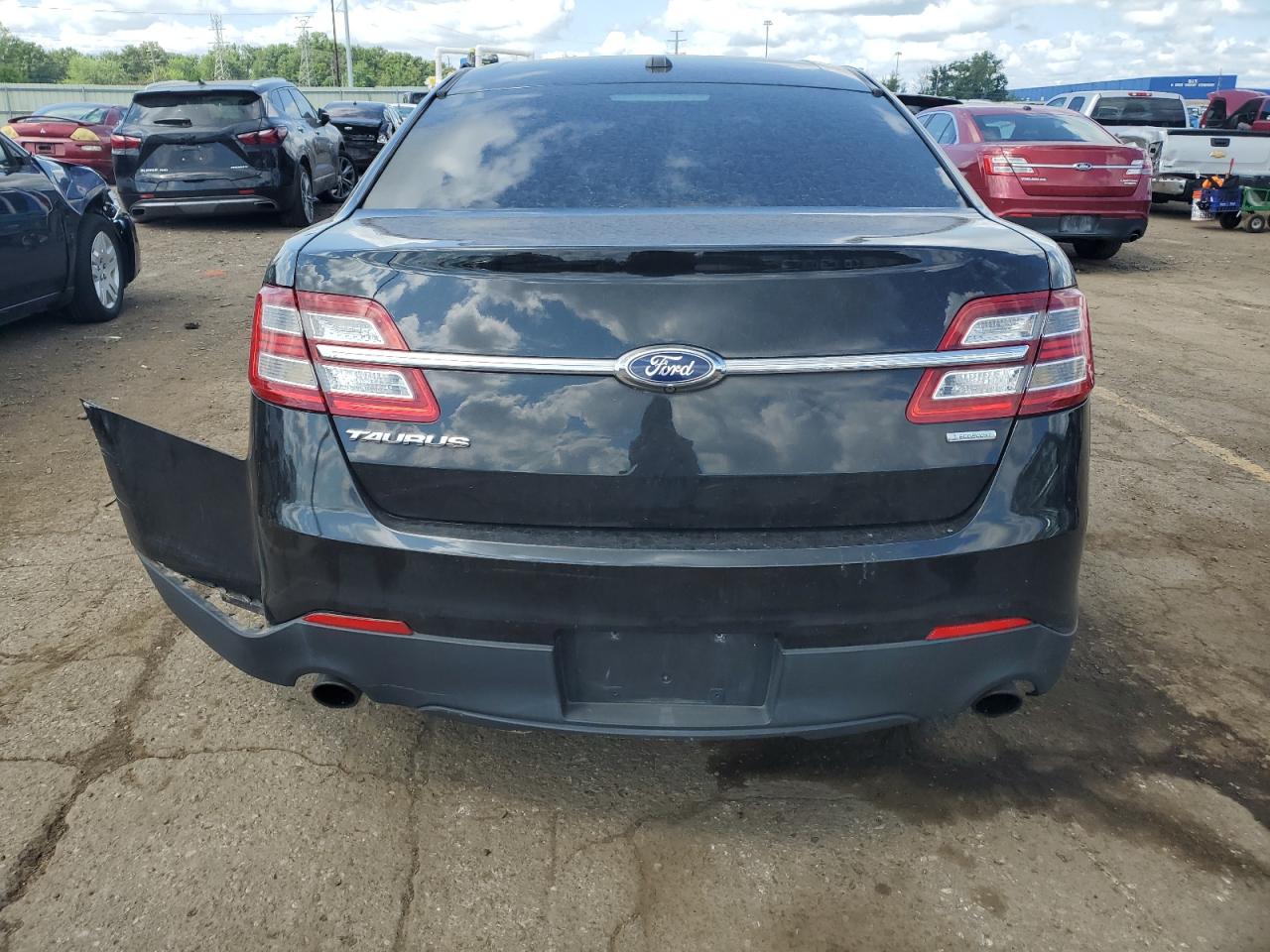 2015 Ford Taurus Se VIN: 1FAHP2D93FG155571 Lot: 63755844