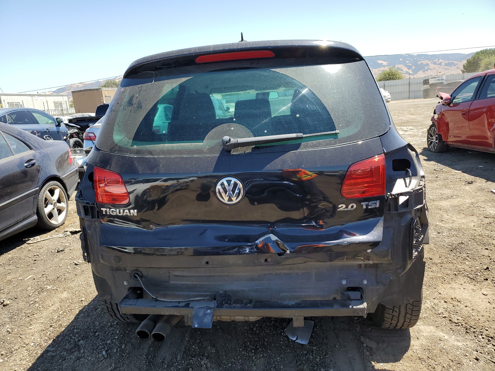 WVGAV7AX6CW578854 2012 Volkswagen Tiguan S