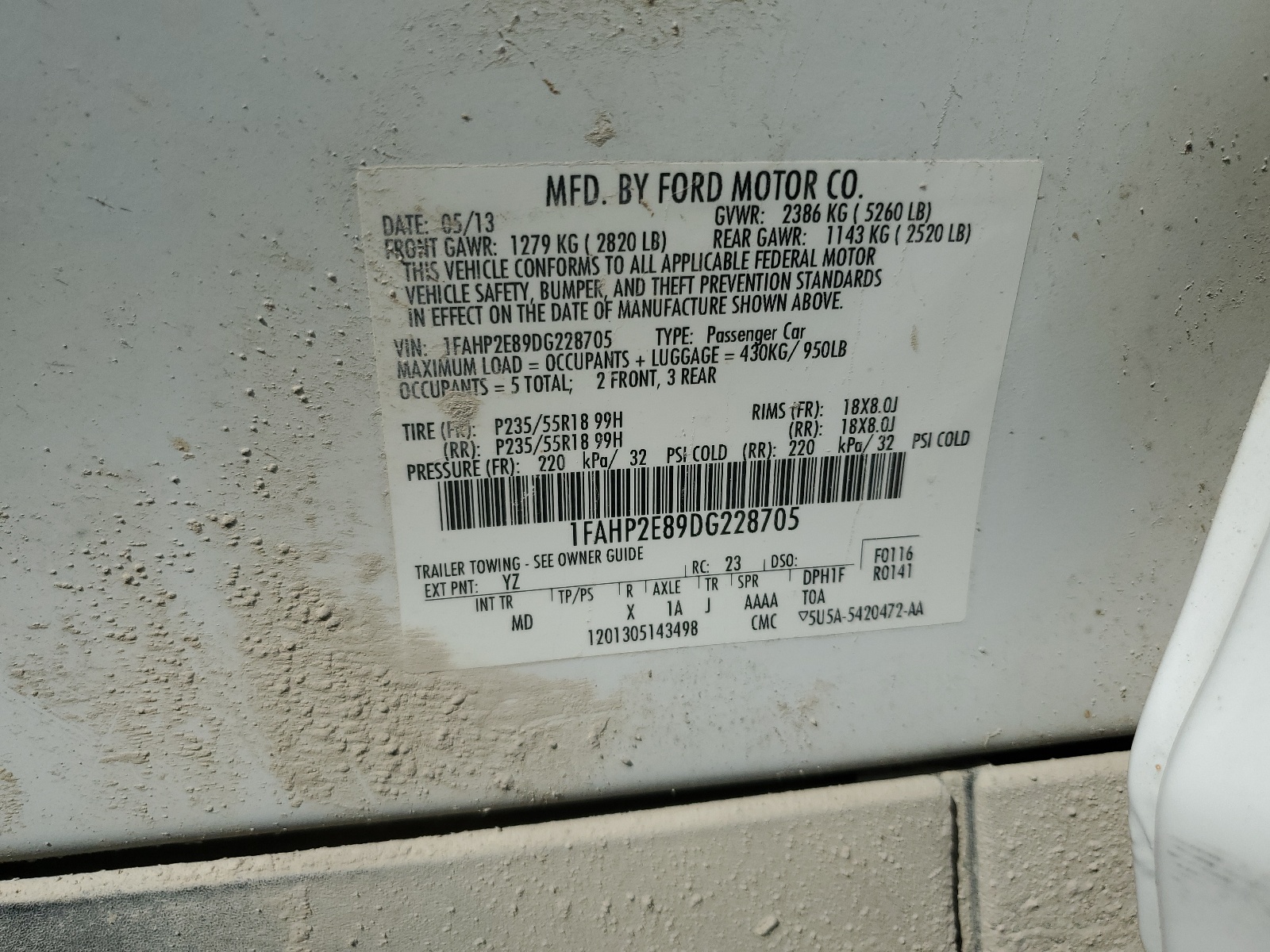 1FAHP2E89DG228705 2013 Ford Taurus Sel