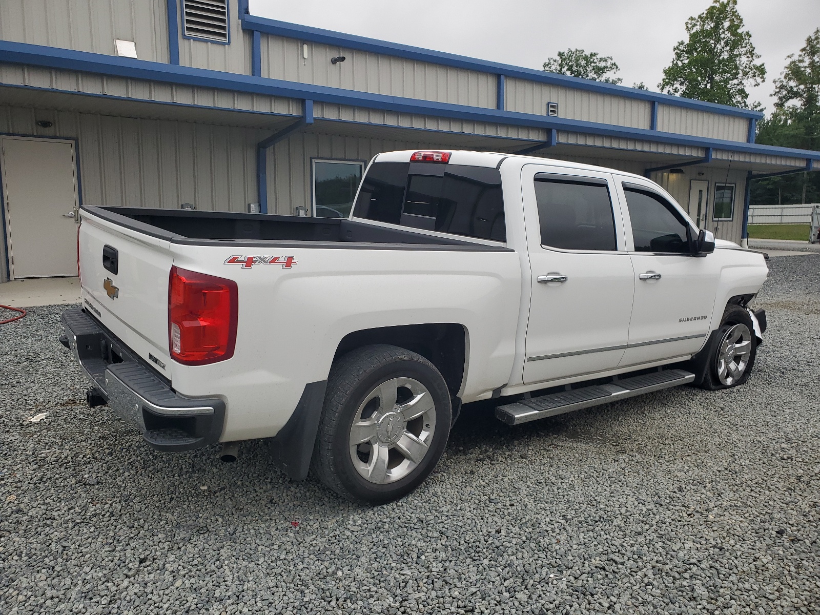 3GCUKSEC8HG272068 2017 Chevrolet Silverado K1500 Ltz