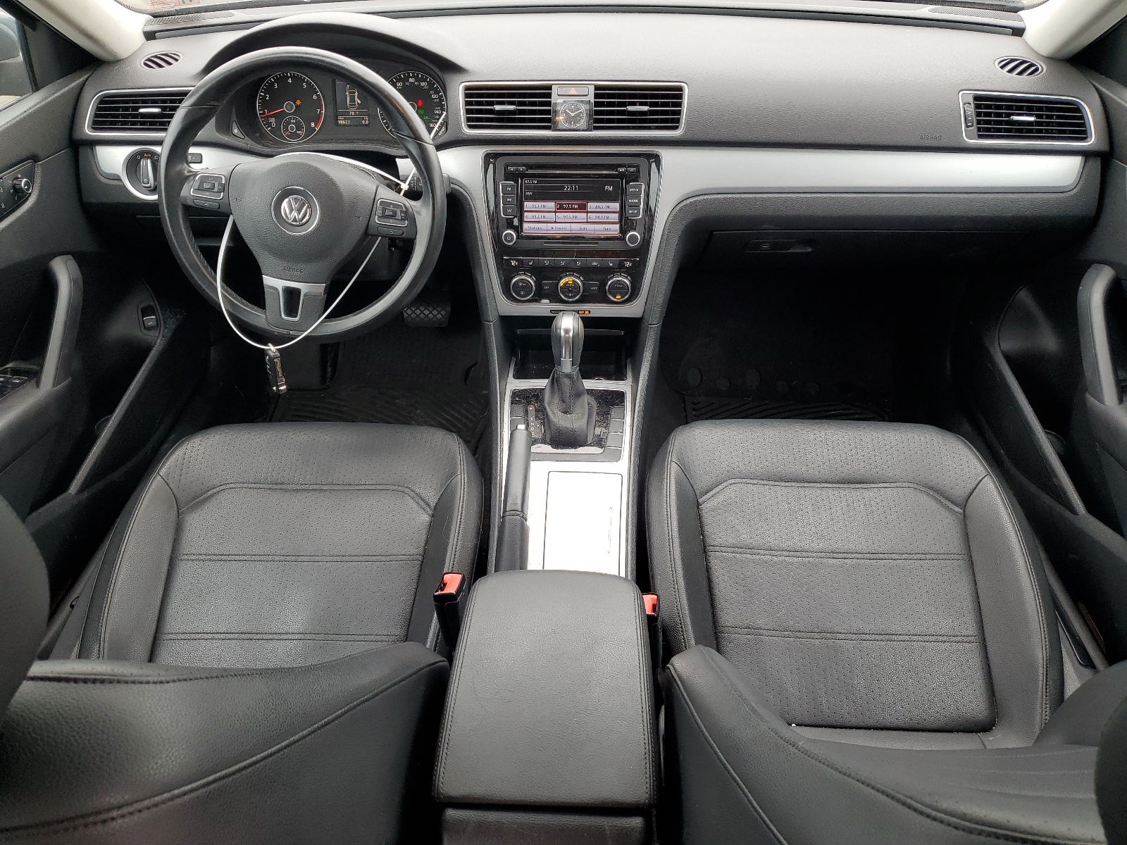 1VWBP7A3XCC038860 2012 Volkswagen Passat Se