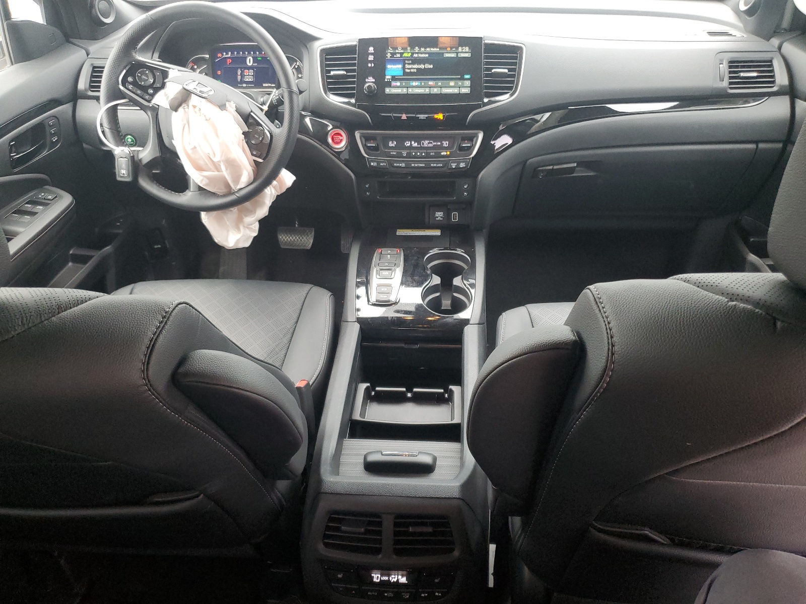 5FNYF8H03NB000118 2022 Honda Passport Elite