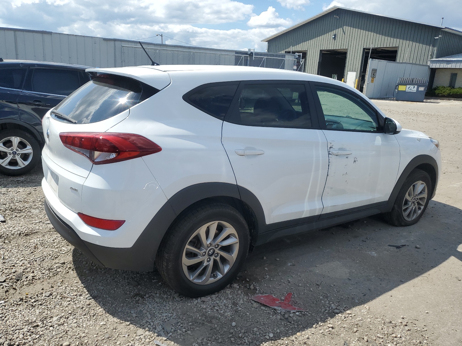 KM8J2CA43JU684386 2018 Hyundai Tucson Se