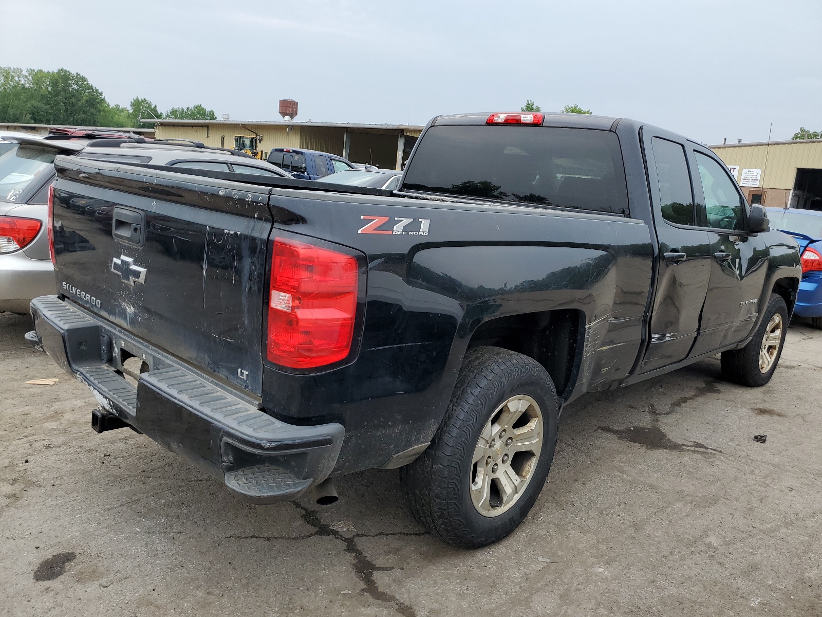 2018 Chevrolet Silverado K1500 Lt vin: 1GCVKRECXJZ208035