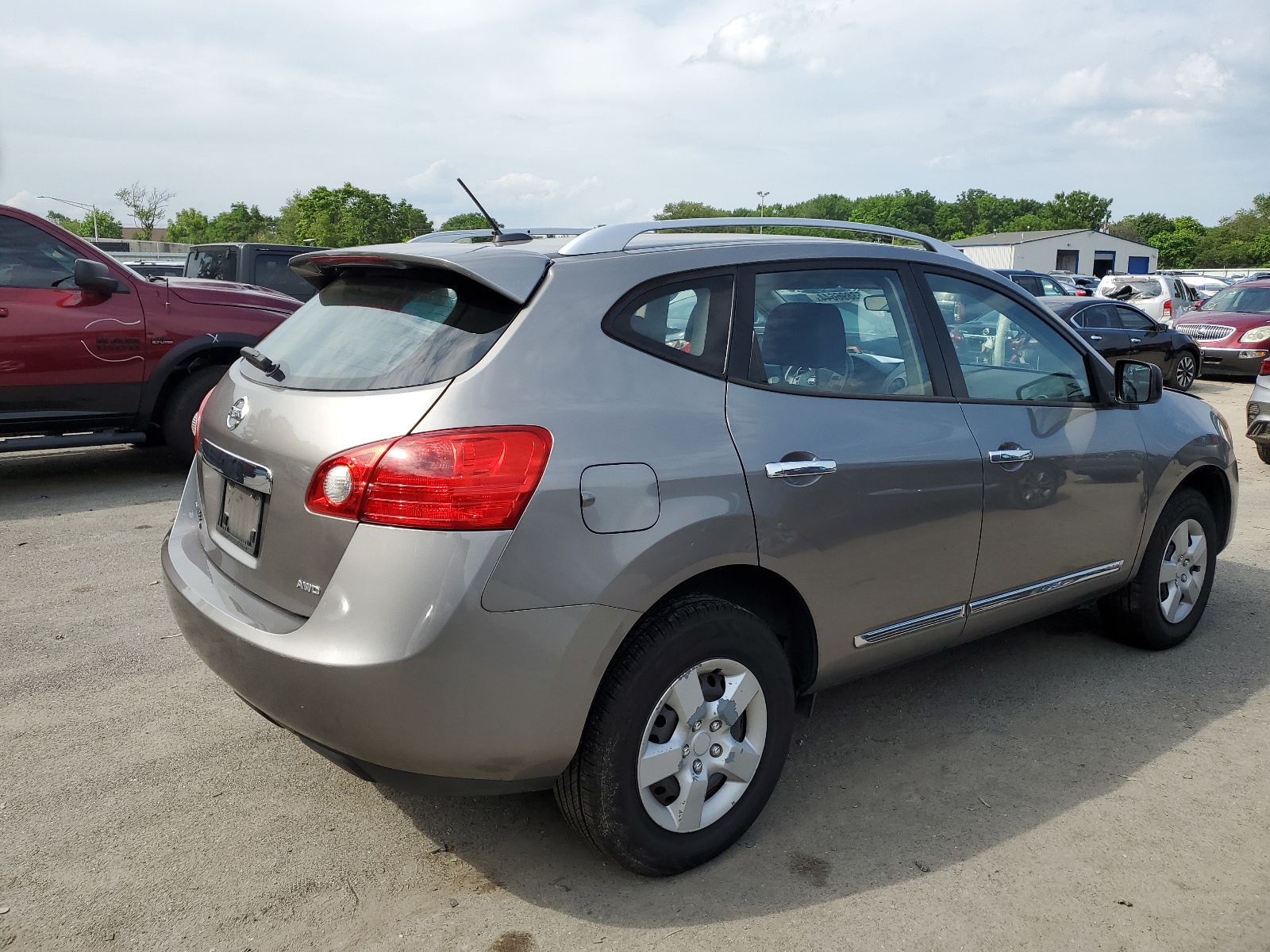 2015 Nissan Rogue Select S vin: JN8AS5MV0FW761638