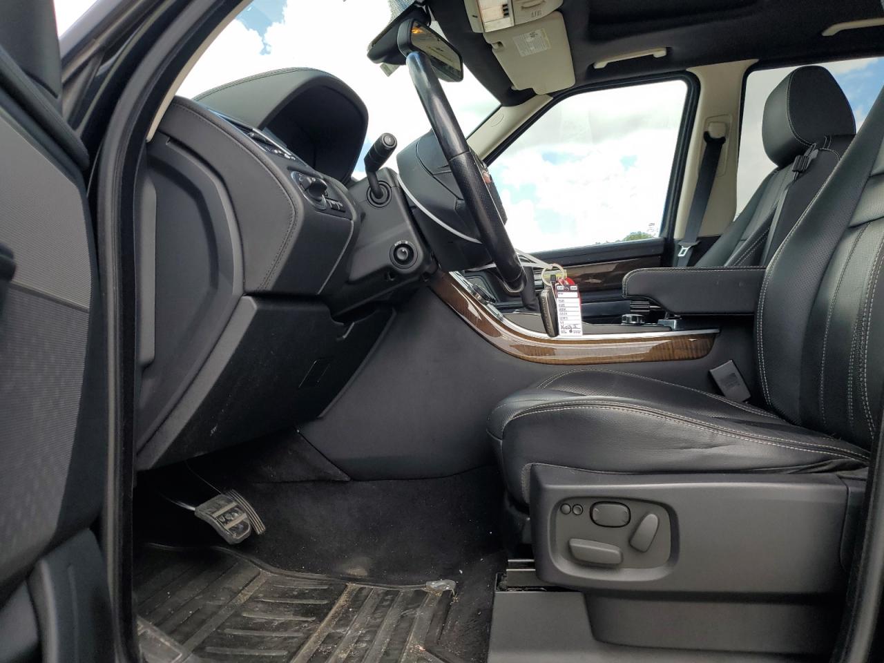 2011 Land Rover Range Rover Sport Lux VIN: SALSK2D41BA714138 Lot: 63515124