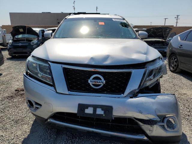 Parquets NISSAN PATHFINDER 2016 Silver