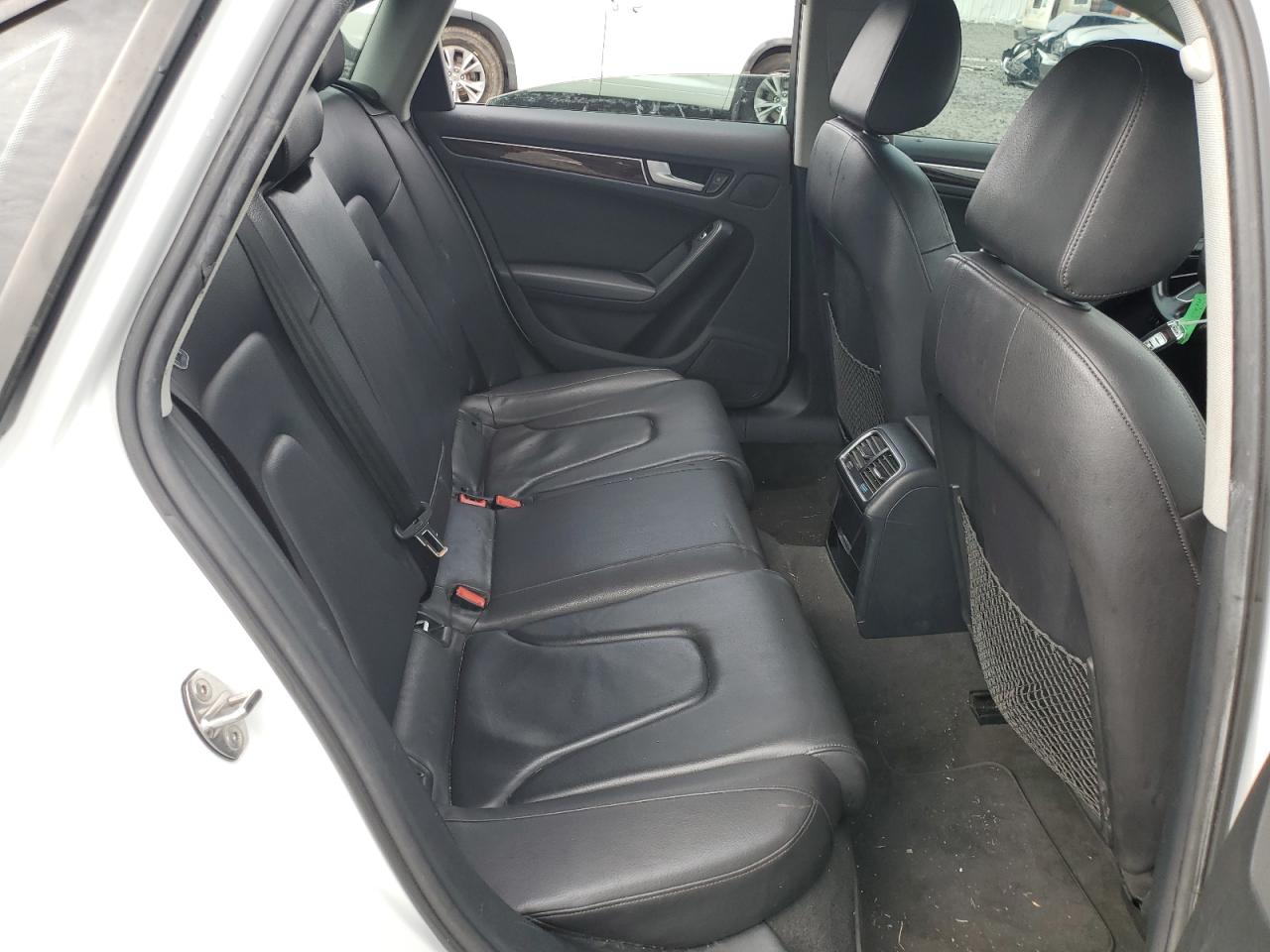 2013 Audi A4 Premium Plus VIN: WAUFFAFL8DN040879 Lot: 63009174