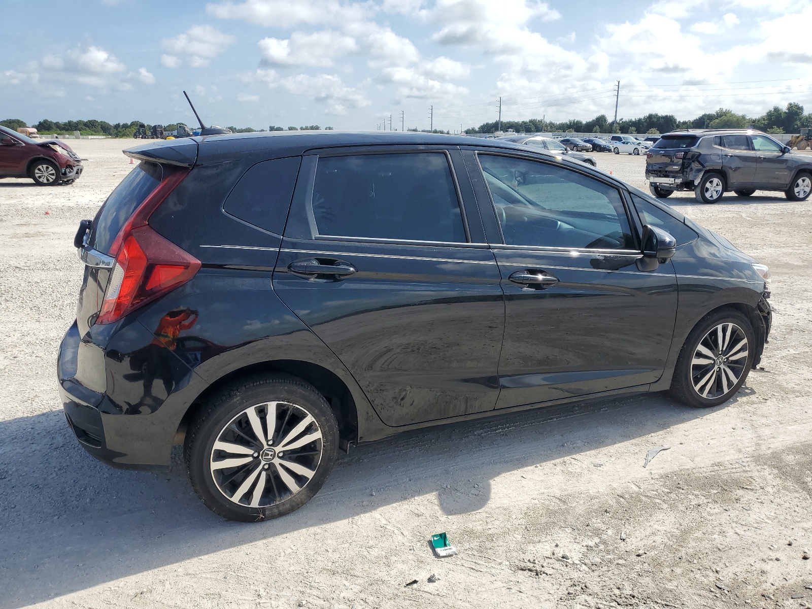 3HGGK5H81JM701940 2018 Honda Fit Ex