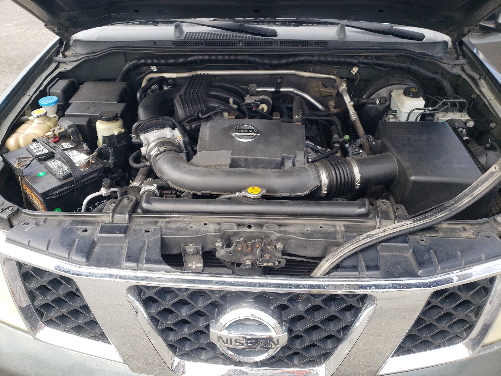 5N1AR18U75C771015 2005 Nissan Pathfinder Le