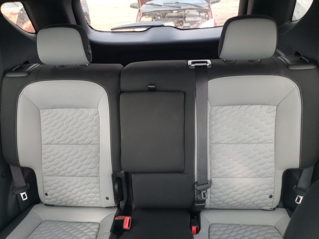 2019 Chevrolet Equinox Lt VIN: 2GNAXUEV2K6197458 Lot: 63136944