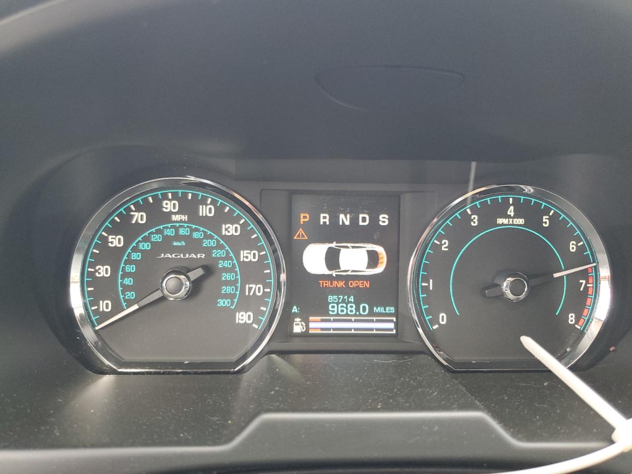 2015 Jaguar Xf 2.0T Premium VIN: SAJWA0FS2FPU87395 Lot: 63805154